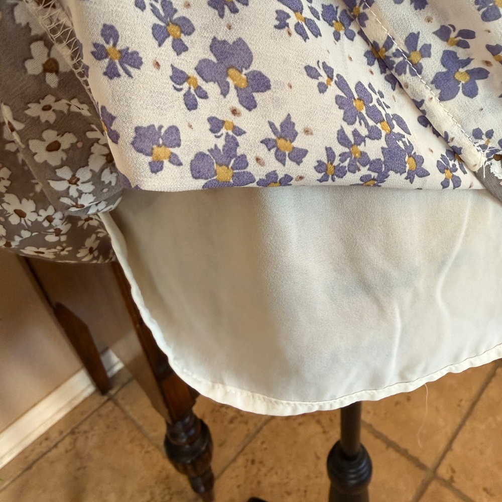 Entro Multicolor Floral Ruffle Sleeve Blouse - Picture 10 of 14